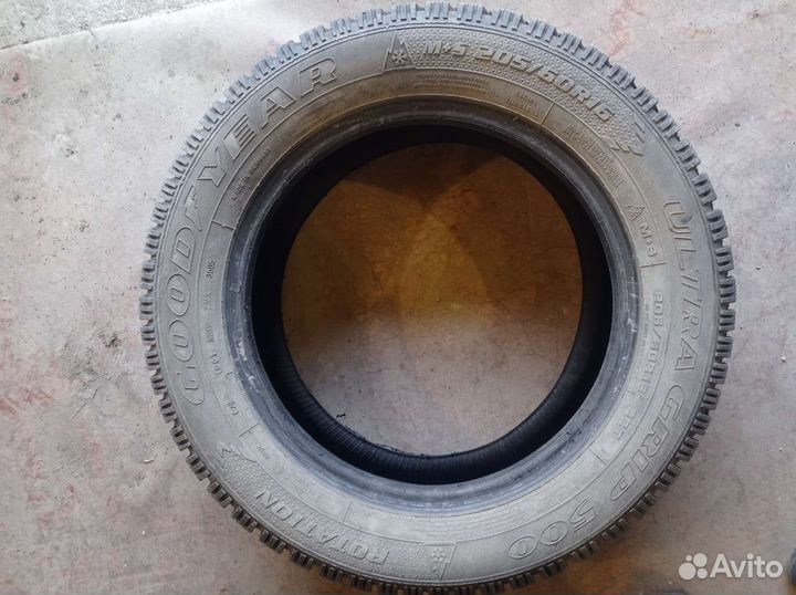 Goodyear UltraGrip 500 205/60 R16