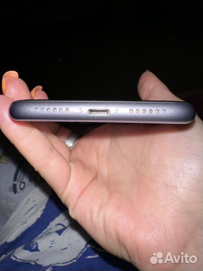 iPhone 11 64гб