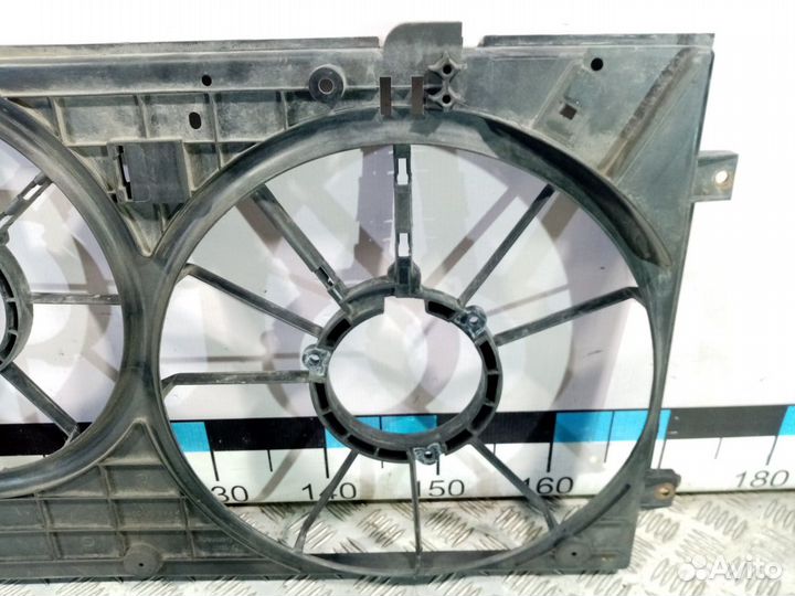 Б/У Диффузор вентилятора#010