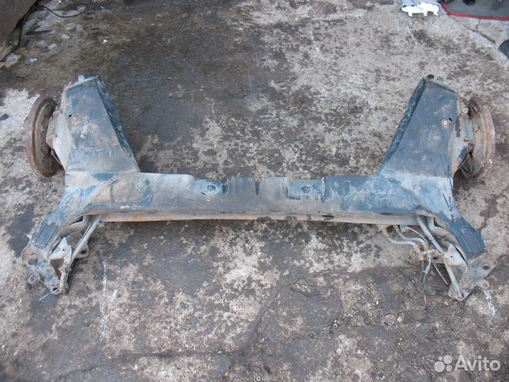 Задняя балка Renault Megane 2