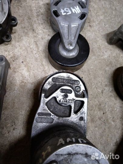Ролик натяжной приводного ремня Ауди