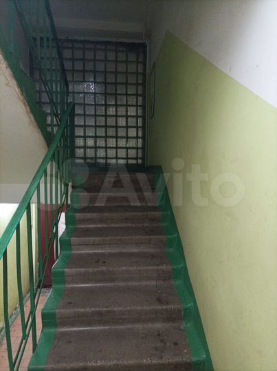 Комната 28,3 м² в 5-к., 2/5 эт.