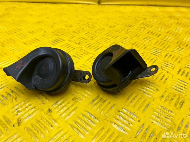 Сигнал звуковой Mazda Mpv 2 2.5 GY 2002