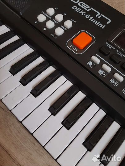 Синтезатор