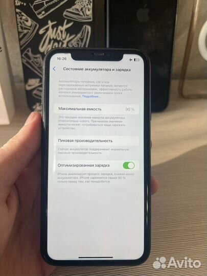 iPhone Xr, 128 ГБ