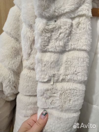 Шуба из эко меха с капюшоном