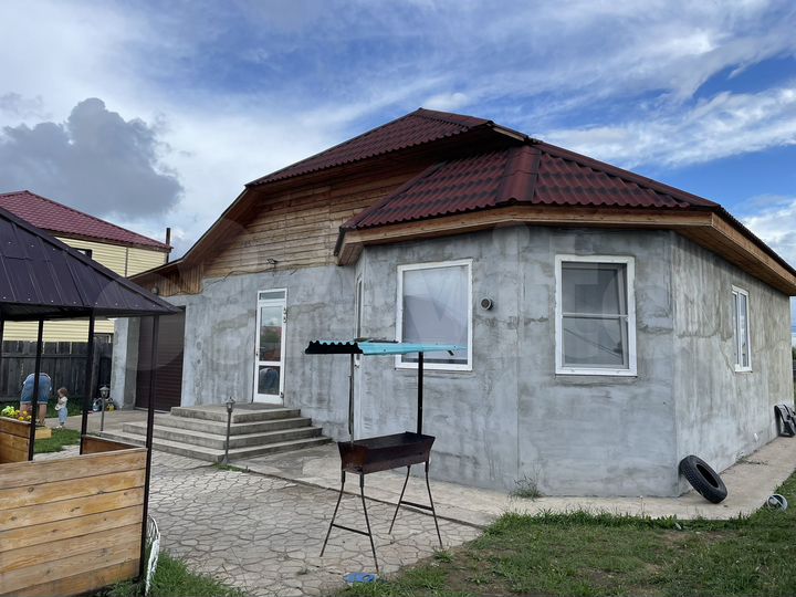 Дом 139 м² на участке 10 сот.