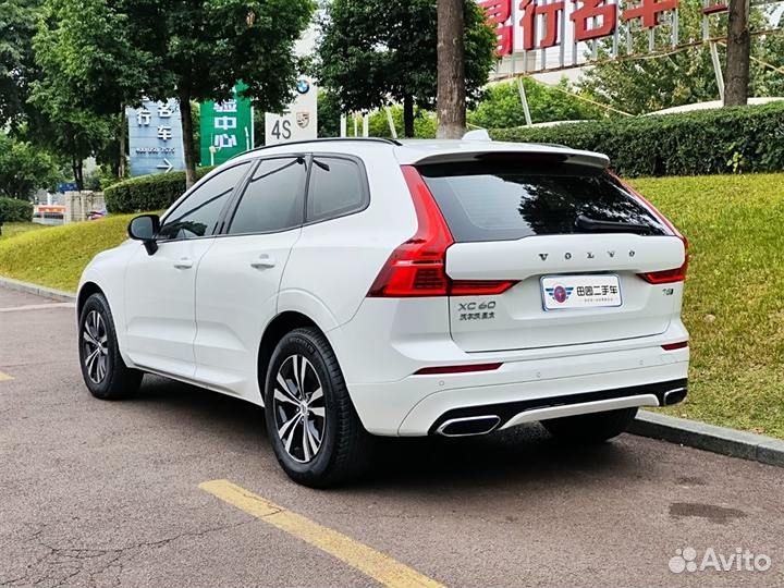 Volvo XC60 2.0 AT, 2021, 37 000 км