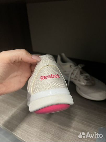 Кроссовки reebok женские