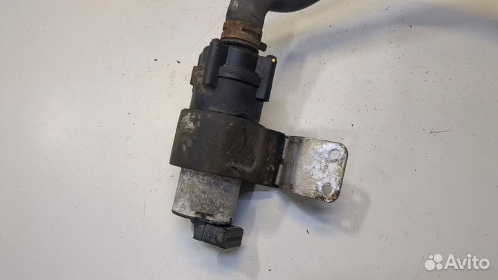 Насос водяной Mercedes SLK R170, 2000