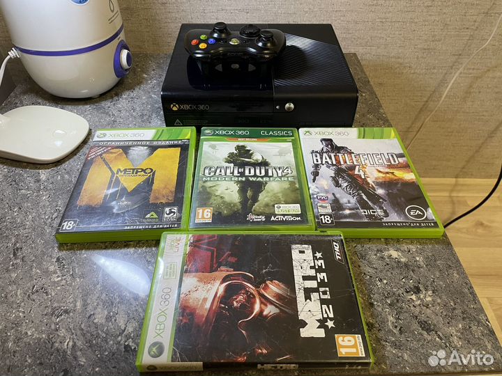 Xbox 360 + 4 диска