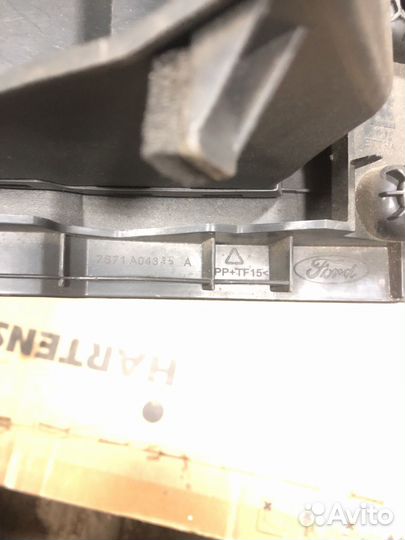 Бардачок Ford Mondeo 4