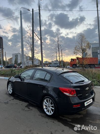 Chevrolet Cruze 1.8 МТ, 2012, 305 000 км