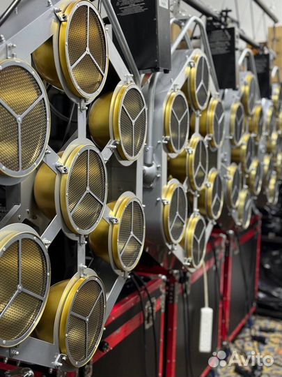 Robe Pixel Patt, оригинал, б/у