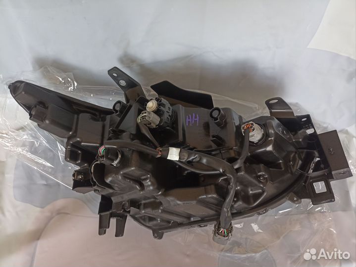 Оригинальная левая фара Mazda CX-5 kbst51040