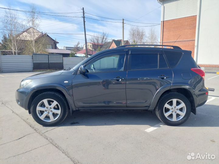 Toyota RAV4 2.4 AT, 2007, 250 000 км