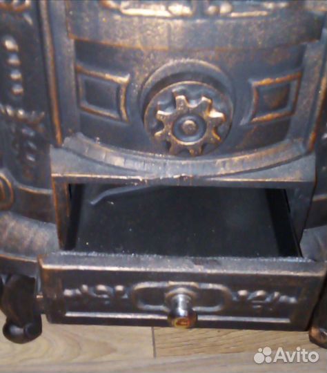 Печь LK ambra А-333646 чугунная, дровянная