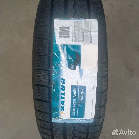 Sailun Ice Blazer Arctic 245/45 R18 100H