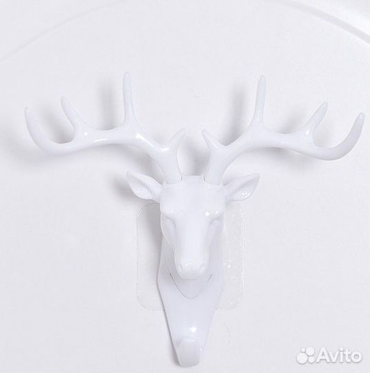 Крючки на стену