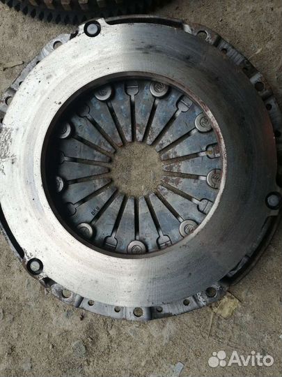 Комплект сцепления Valeo на KIA Sportage 2,0 бензи