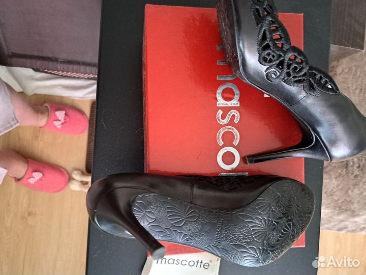 Туфли женские 38 размер новые