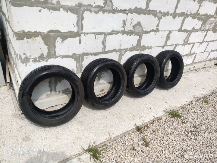 Tigar UHP Ultra High Performance 215/55 R17 98W