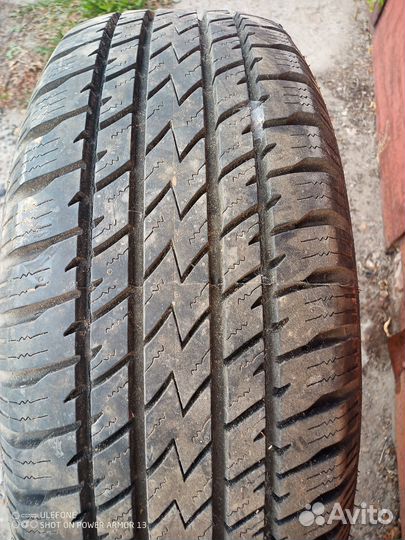 Saetta Van 235/65 R17