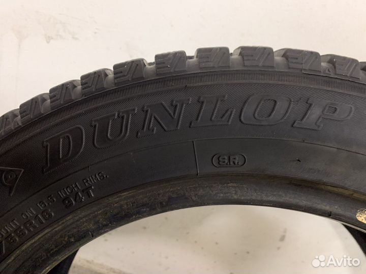 Dunlop SP Winter Ice 01 205/55 R16