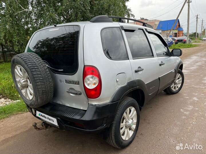 Chevrolet Niva 1.7 МТ, 2011, 200 000 км