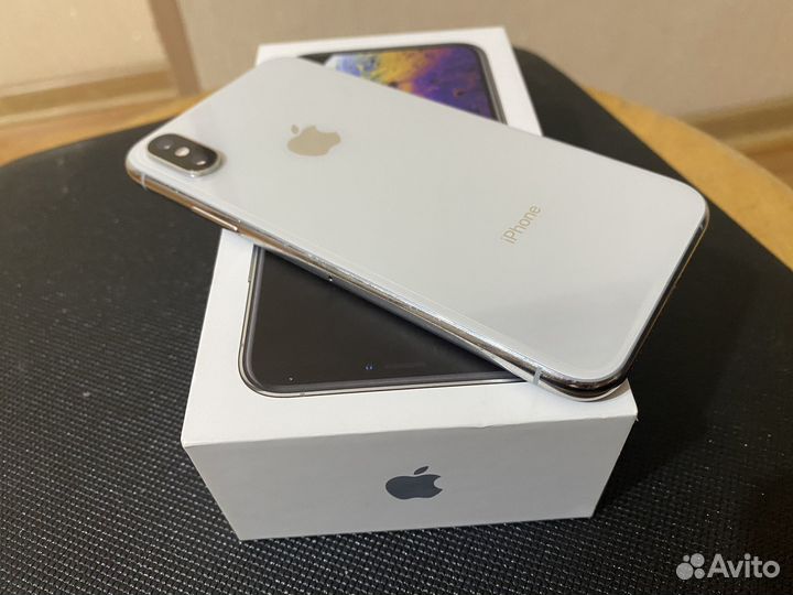 iPhone Xs, 256 ГБ