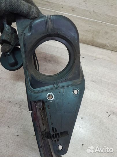 Лючок бензобака Mercedes-Benz Vito W639 (2003—2010