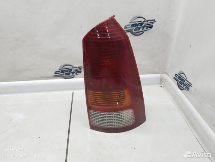 Фонарь задний правый Ford Focus 1 2.0 eddb 2002