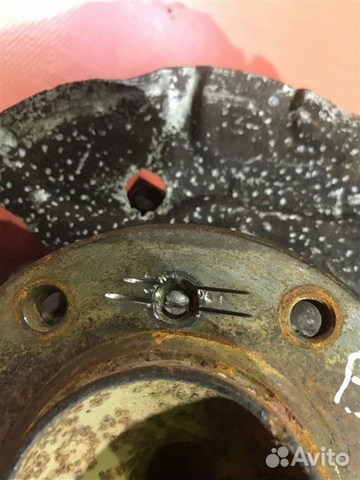 Кулак поворотный передний левый бмв 1 Е87