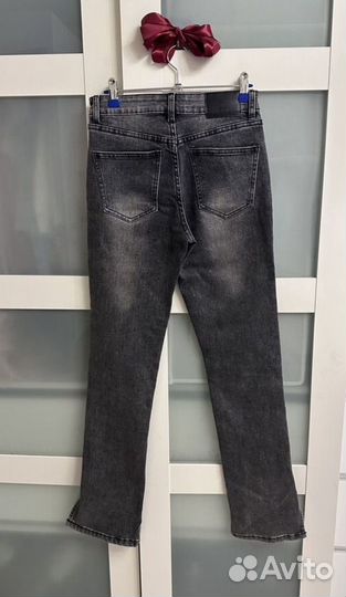 Джинсы с разрезами befree