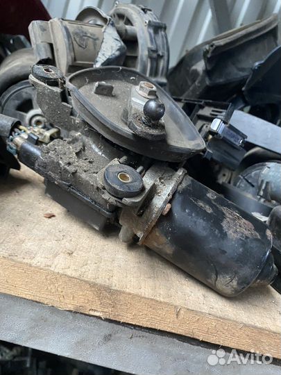 Cadillac ceville 98 г моторчик дворников