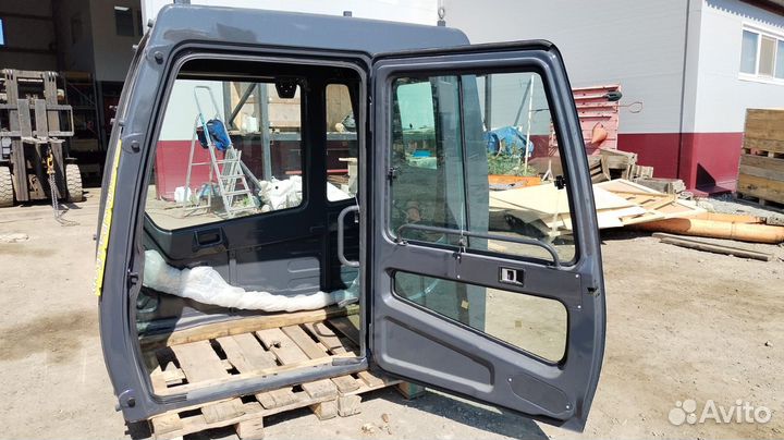 Каркас кабины экскаватора Hyundai R-7series