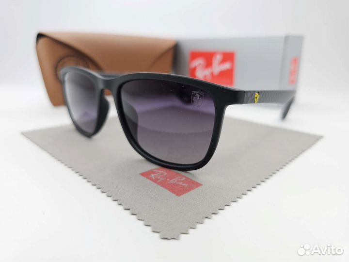 Очки Ray Ban 8362 Ferrari Polarized Фиолетовые