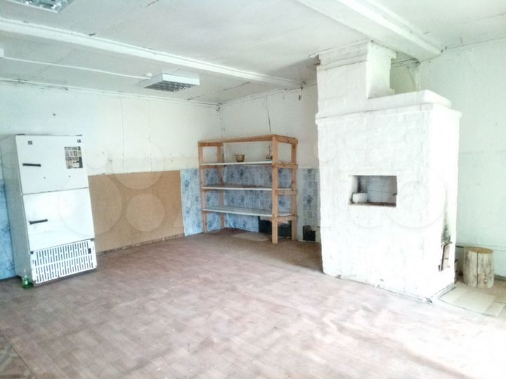 Дом 35 м² на участке 2 сот.