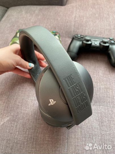 Sony playstation 4 PS4 slim 500gb, плюс гарнитура
