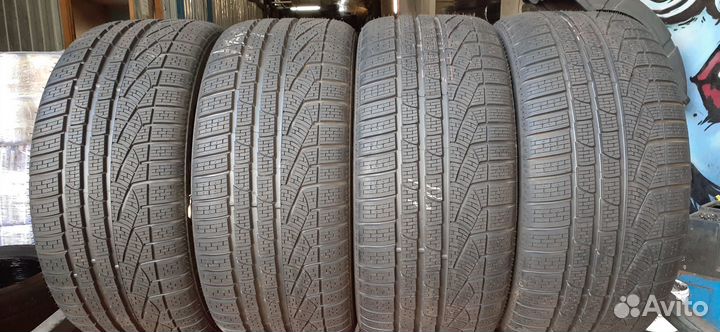 Pirelli Winter Sottozero 240 Serie II 275/40 R19
