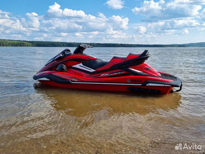 Продам гидроцикл Yamaha FX
