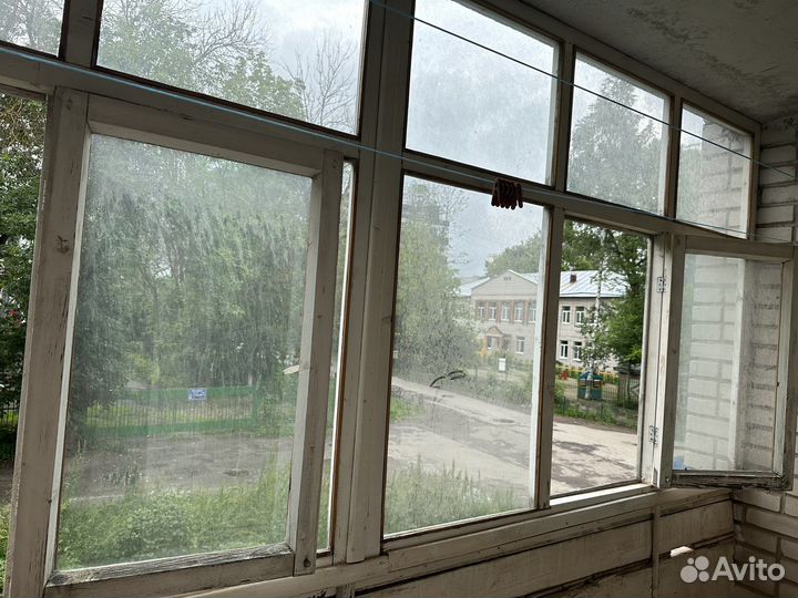 Деревянные окна со стеклами бу бесплатно