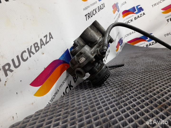 4802020040 Клапан ускорительный