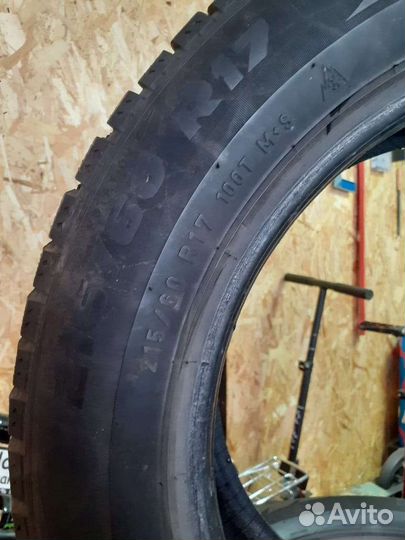 Pirelli Formula Ice 215/60 R17 100T