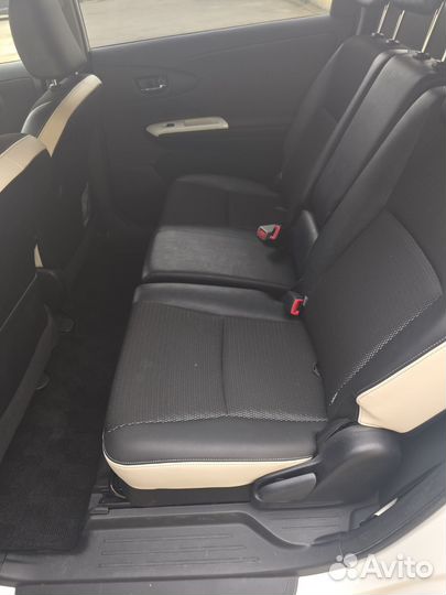 Toyota Wish 1.8 CVT, 2012, 144 000 км