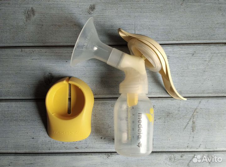 Молокоотсос medela ручной