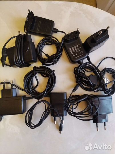 Зарядки для телефона