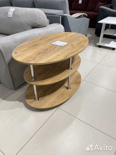 Журнальный столик