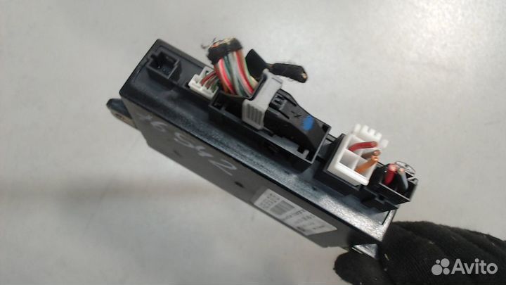 Блок управления доводчика Mercedes E W211, 2004