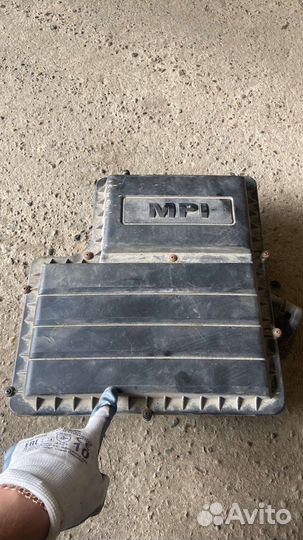 Корпус воздушного фильтра фольксваген поло 2018